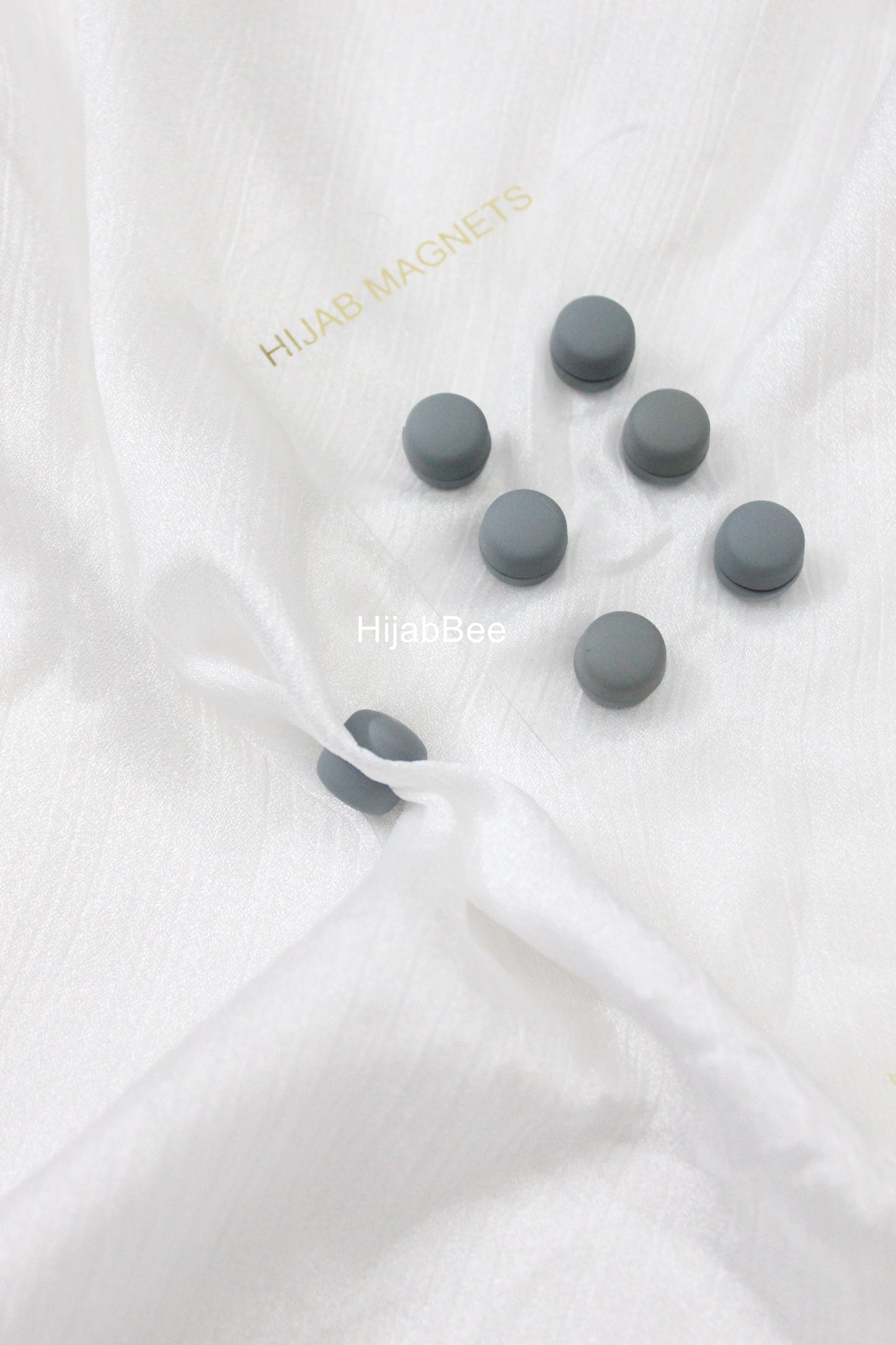 MATTE MAGNET PIN - STONE GREY